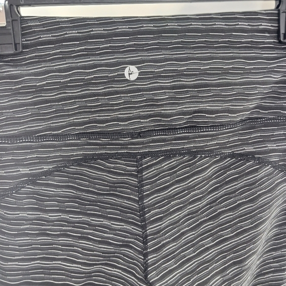 90 Degree Reflex Black Leggings Athleisure Wave Striped Mesh Womens Size XS - Picture 3 of 5